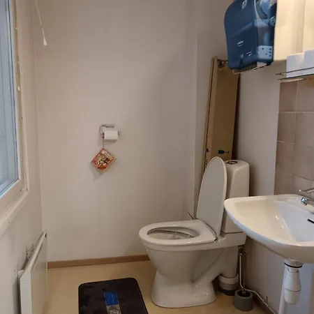 Toimistomajoitus E * Kokkola (Karleby)